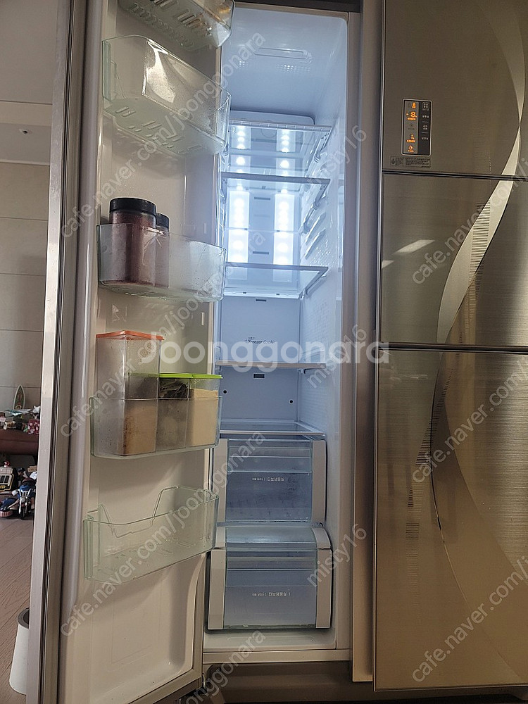 삼성 지펠 냉장고 판매합니다.--2