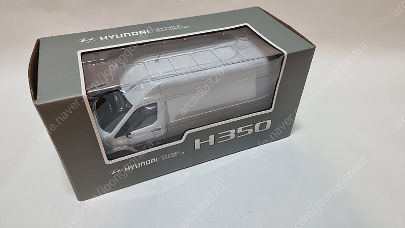 1:24 현대자동차 H350카고밴 (쏠라티)