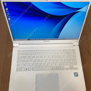 삼성노트북 NT900X5L-K38W 판매(15인치,8G,256G SSD)(20만원)