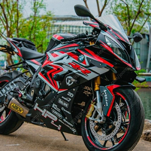 s1000rr 17년식 에로우 풀배기 판매합니다 (키로수 188xx)