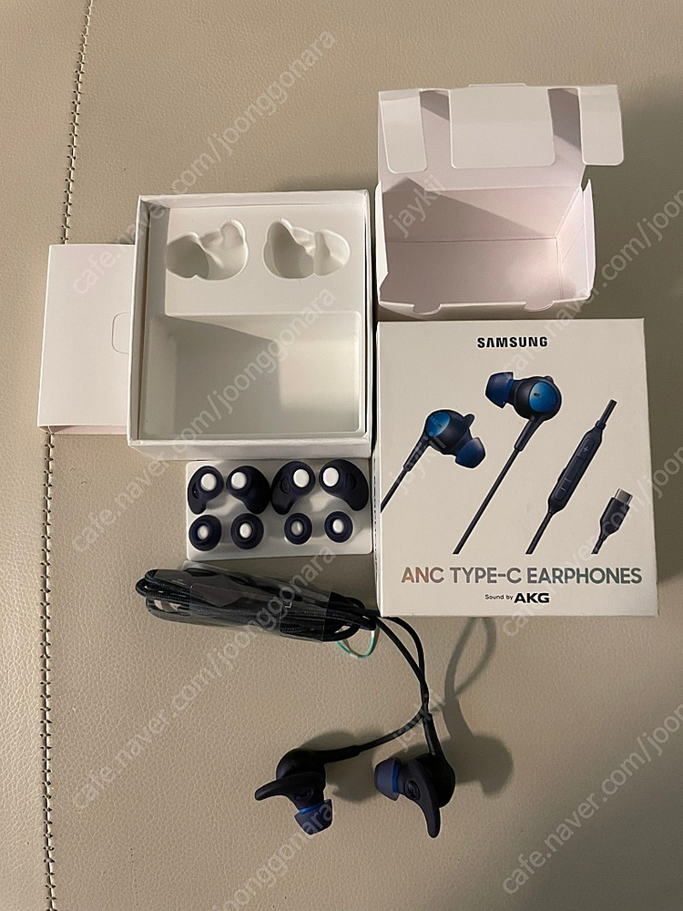 삼성 노이즈캔슬링 이어폰 ANC AKG EO-IC500 이미지