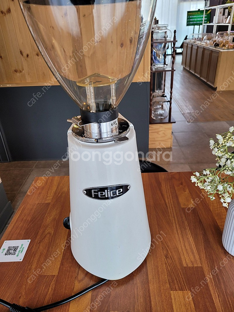 산레모 수동 그라인더, 펠리체 자동 그라인더--6
