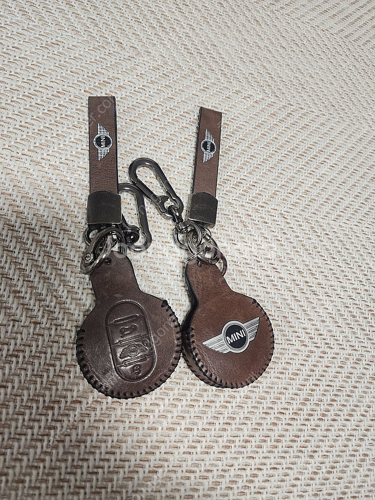 미니쿠퍼 키홀더 가죽 2개 3만원--1