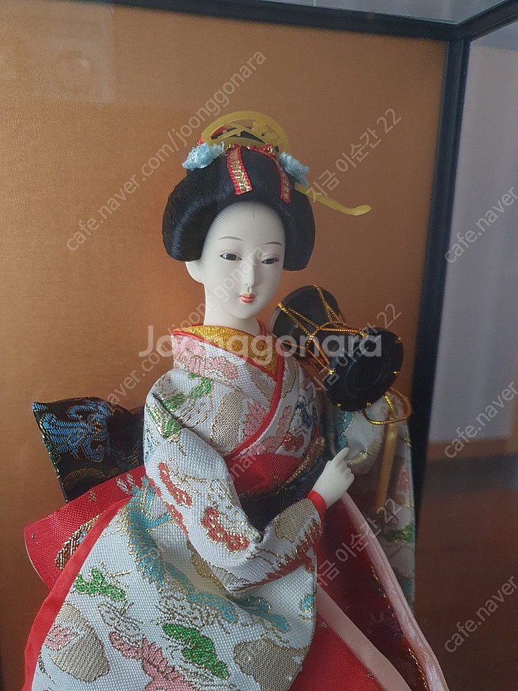 일본소품 기모노 게이샤 인형 (유리케이스)--4