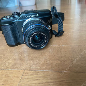 Olympus pen E-PL2 중형카메라 판매합니다.