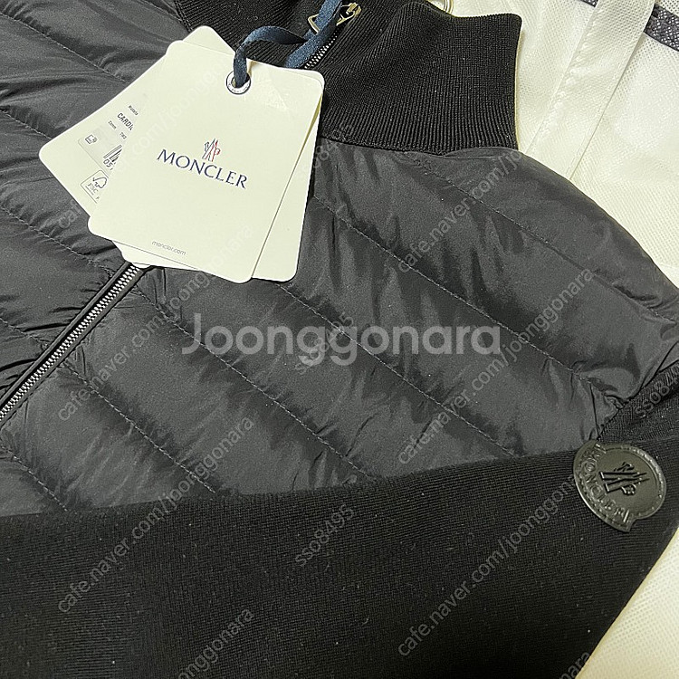 몽클레어 니트패딩 블랙 xl--0
