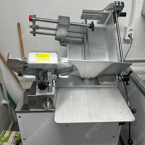 22년신품 HFS-350SN 후지 육절기 팝니다.