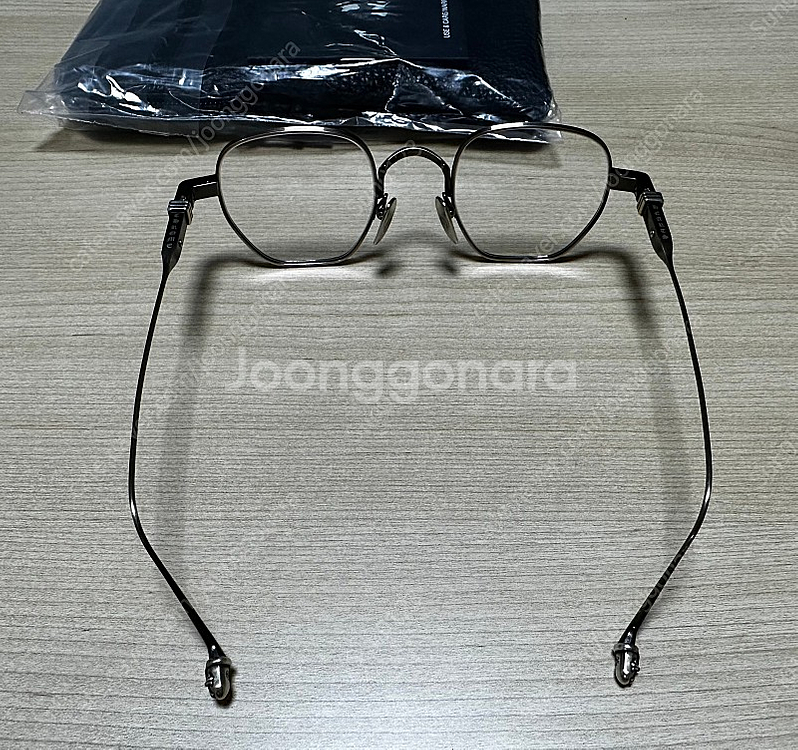 크롬하츠 바질릭토리안 AS(엔틱실버) 판매합니다.--2