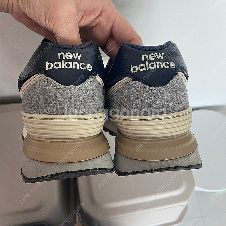 뉴발란스 574 레거시 네이비 235~240 사이즈 팝니다--5