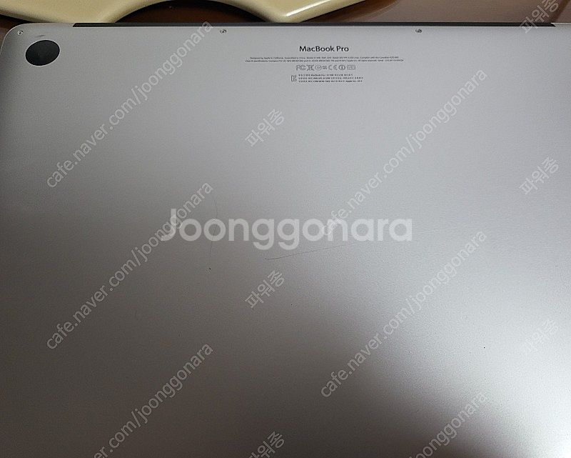 맥북프로(A1398) 팝니다.--6