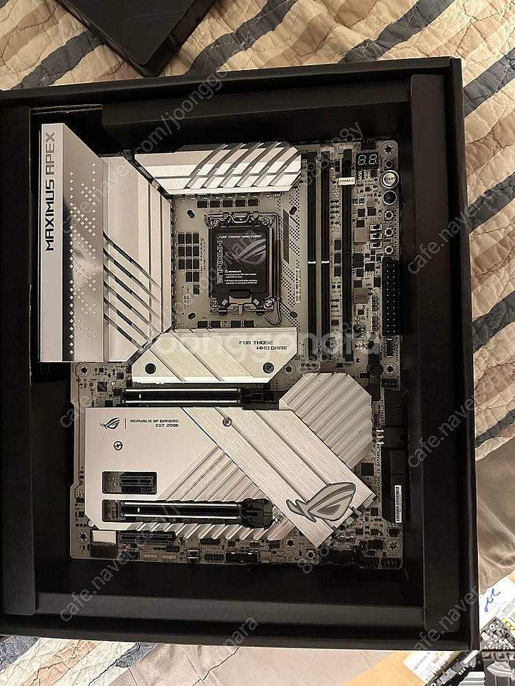 Z790 apex 판매합니다.--0