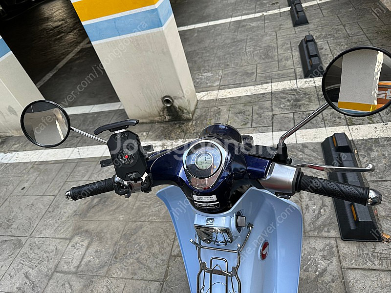 혼다 c125 20년식 11950키로 판매합니다--1
