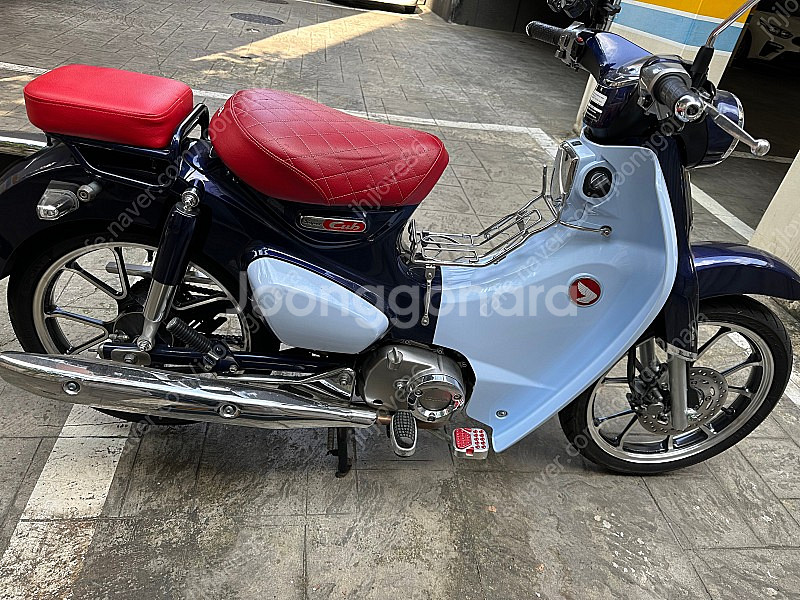 혼다 c125 20년식 11950키로 판매합니다--3