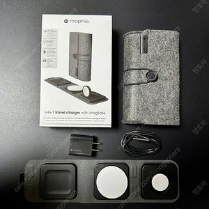 mophie(모피) 3 in 1 맥세이프 여행용 충전기 팝니다