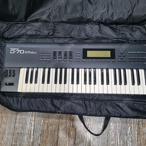 Roland d70 신디사이저