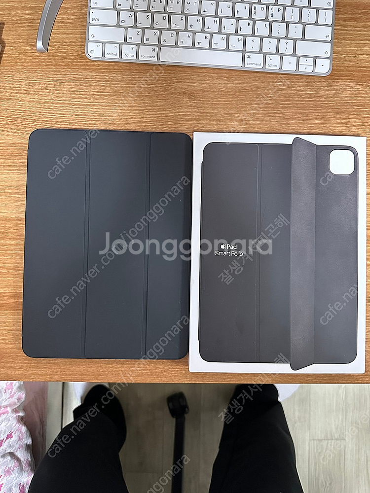 애플 아이패드프로11 정품 스마트폴리오 블랙 판매--0