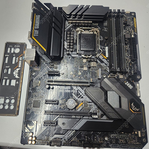 ASUS TUF Gaming Z490-PLUS 택포 6만원