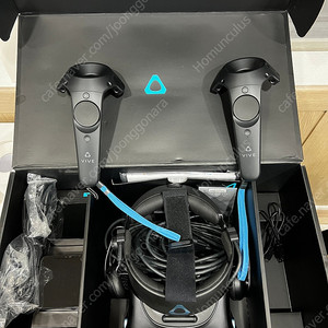 HTC VIVE VR COSMOS ELITE 판매합니다