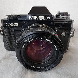 미놀타 X300 F1.4