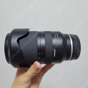 탐론 17 70 소니 마운트/ 소니 a6000 카메라 팝니다