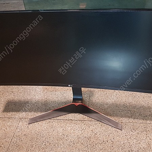 34인치 울트라 와이드 144hz 게이밍모니터 LG 34uc79g 팝니다