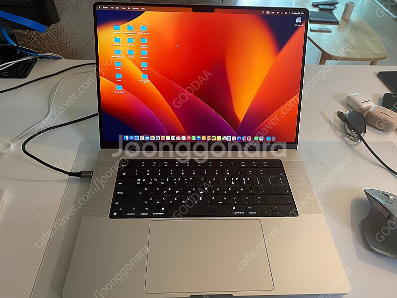 일주일전에 구입한 맥북프로 16인치 M2 MAX / 3--0