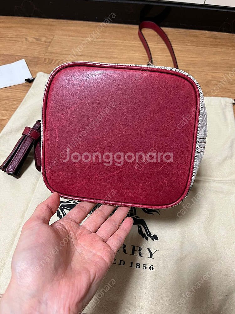 버버리 호보백 스몰--3