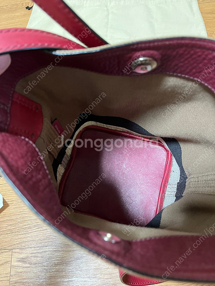 버버리 호보백 스몰--6