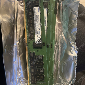 섬성 ddr4 32GB 3200 ECC/REG 2개(미사용 1번 장착) 팝니다