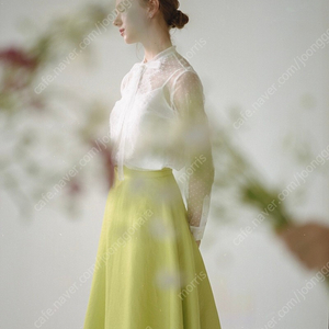 메르시비앙 (Merci Bien) dot tulle blouse (도트 튤) 판매합니다.