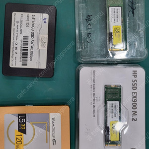 ssd 120g 와 m.2 ssd 120g 개당 11,000원 판매합니다