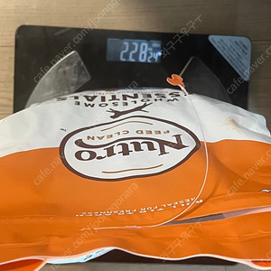 뉴트로초이스캣 7세이상 닭고기와 현미 2.28kg