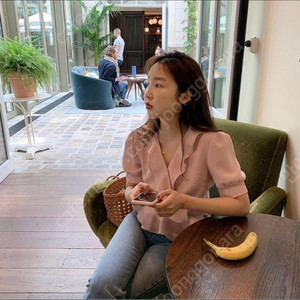 메이비베이비 블라우스 디어리스트