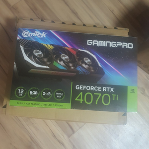 이엠텍 4070ti 게이밍프로 미개봉팝니다