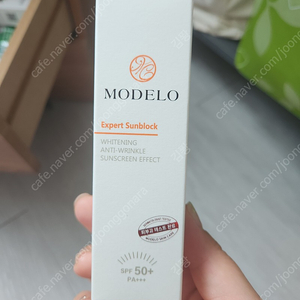 모델로엑스퍼트선블록SPF50+