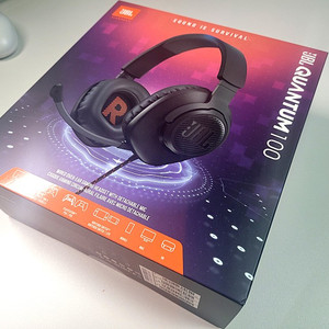 JBL Quantum 100 헤드셋 미개봉 새제품 팝니다. 택포2만