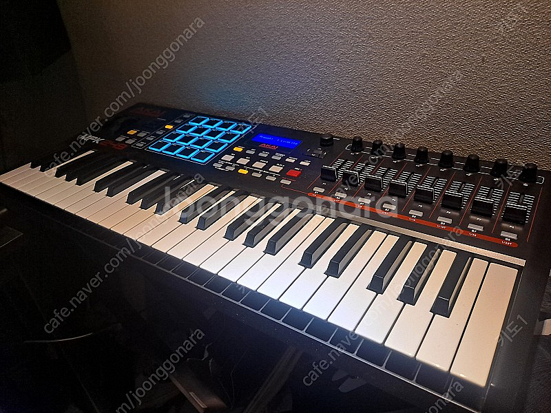 아카이 mpk249 마스터 키보드--0
