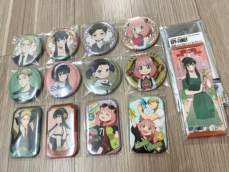 스파이패밀리 캔뱃지 13개 일괄 스파패 사각뱃지 아냐 요르 이미지