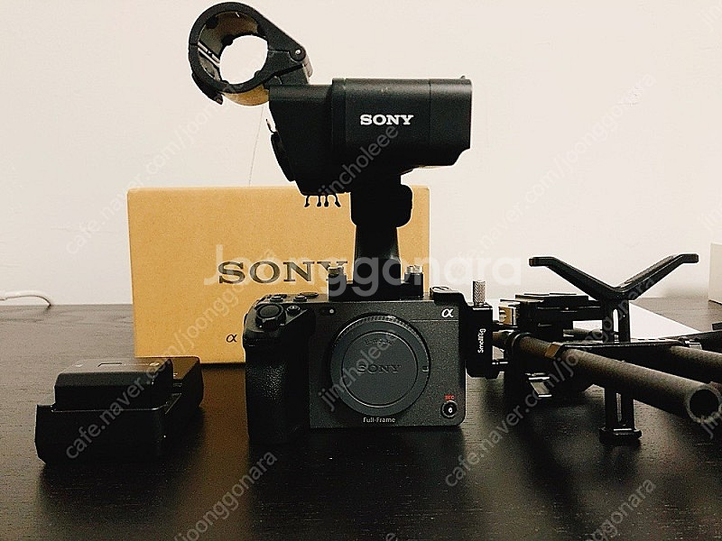 sony fx3 및 스몰리그 용품 같이 판매합니다.--5
