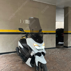 nmax125cc 2020년식 실키로수 4만 쉐퍼핸들 115만 팝니다