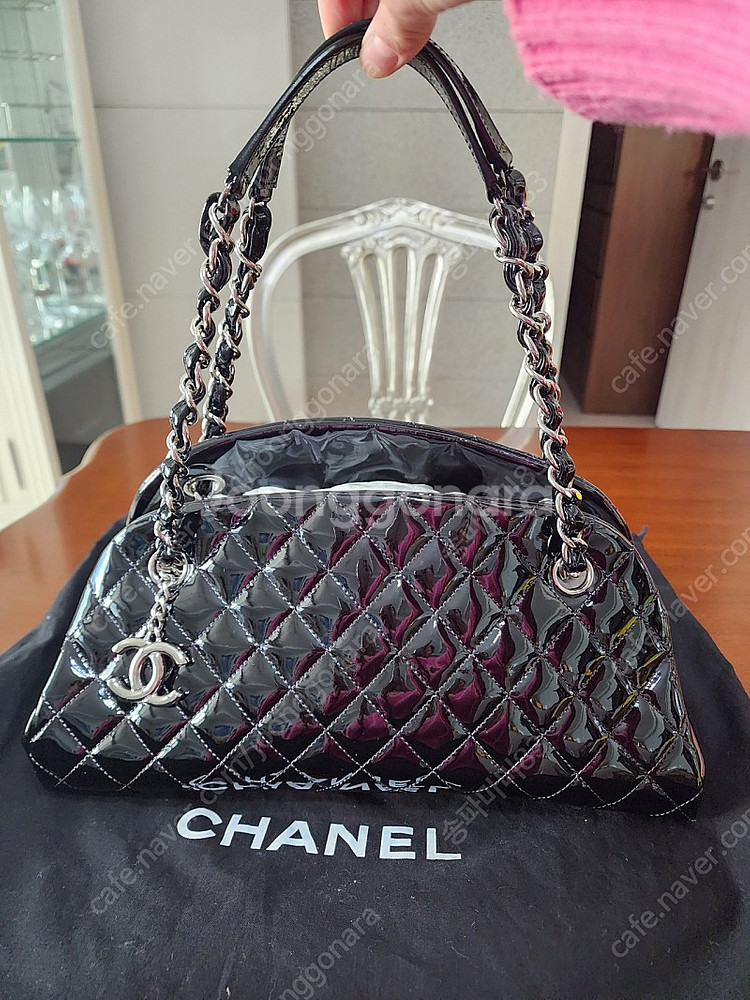 샤넬백 샤넬가방 볼링백 페이던트 195만--3