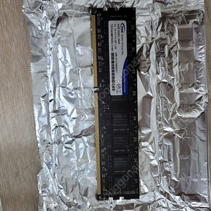 DDR3 4G 램 팔아요 [배송비 포함]