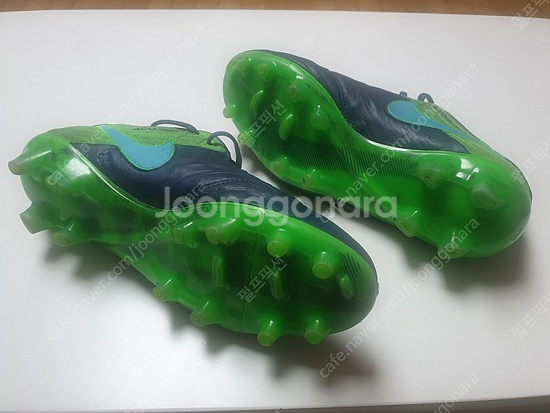 나이키 TIEMPO 레전드6 FG 팝니다--2