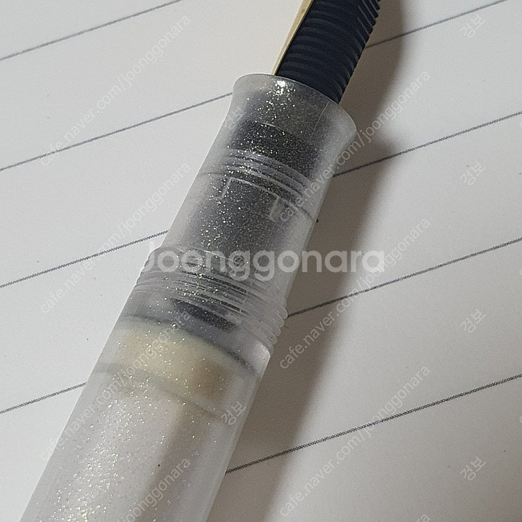 펠리칸 m200 골든베릴 f닙 만년필 판매합니다--3