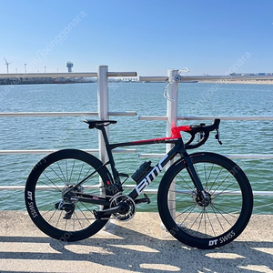 BMC T﻿EAMMACHINE SLR01 ONE 팀머신 팝니다!