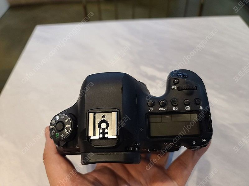 캐논 풀프레임 6Dmark2 (육두막) + 24-105 Ⅱ IS USM 팝니다.--1