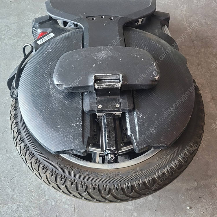 구입 4개월된 V11 인모션 V4.0 전동휠 중고 판매합니다 실사용 2개월--7