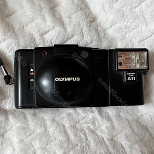 올림푸스 XA2 카메라 & 전용 플래쉬 A11