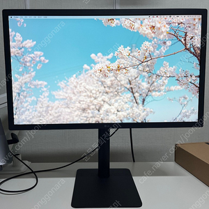 LG 울트라파인 24MD4KL 모니터 판매합니다.