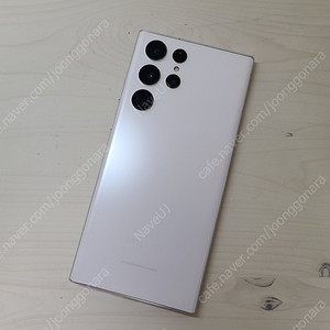 상태 좋은 갤럭시 S22 울트라 화이트 무잔상 판매합니다.